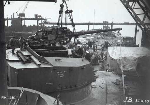 WNFR_6-55_m1931_Jean_Bart_install_pic.jpg