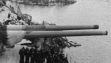 WNGER_15-52_skc34_Tirpitz_guns_pic.jpg