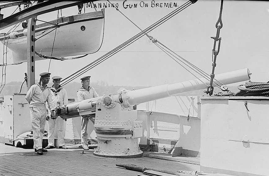 WNGER_41-40_skc00_Bremen_gun_pic.jpg