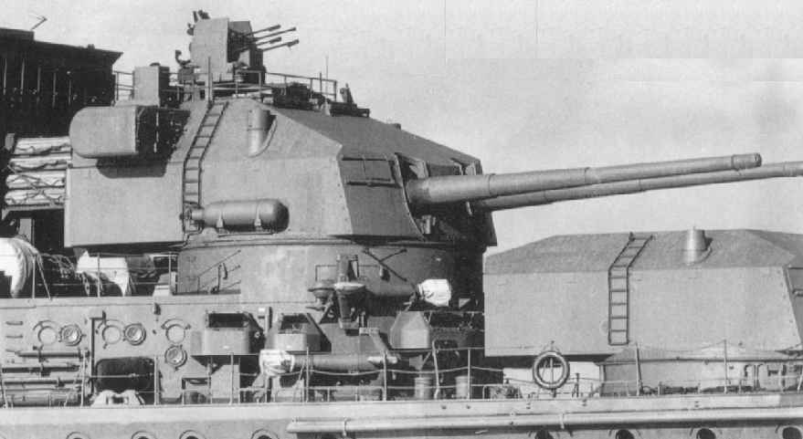 WNGER_8-60_skc34_Prinz_Eugen_bow.jpg