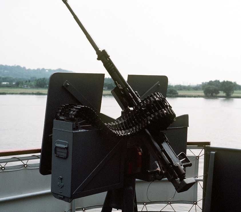 WNUS_20mm_mk16_Hoist_pic.jpg