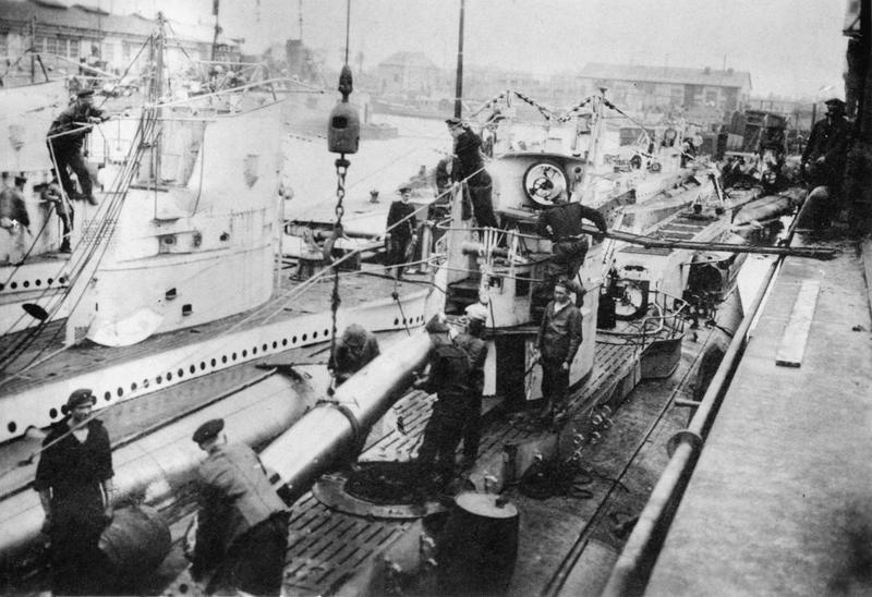 WTGER_PreWWII_U-boat_pic.jpg